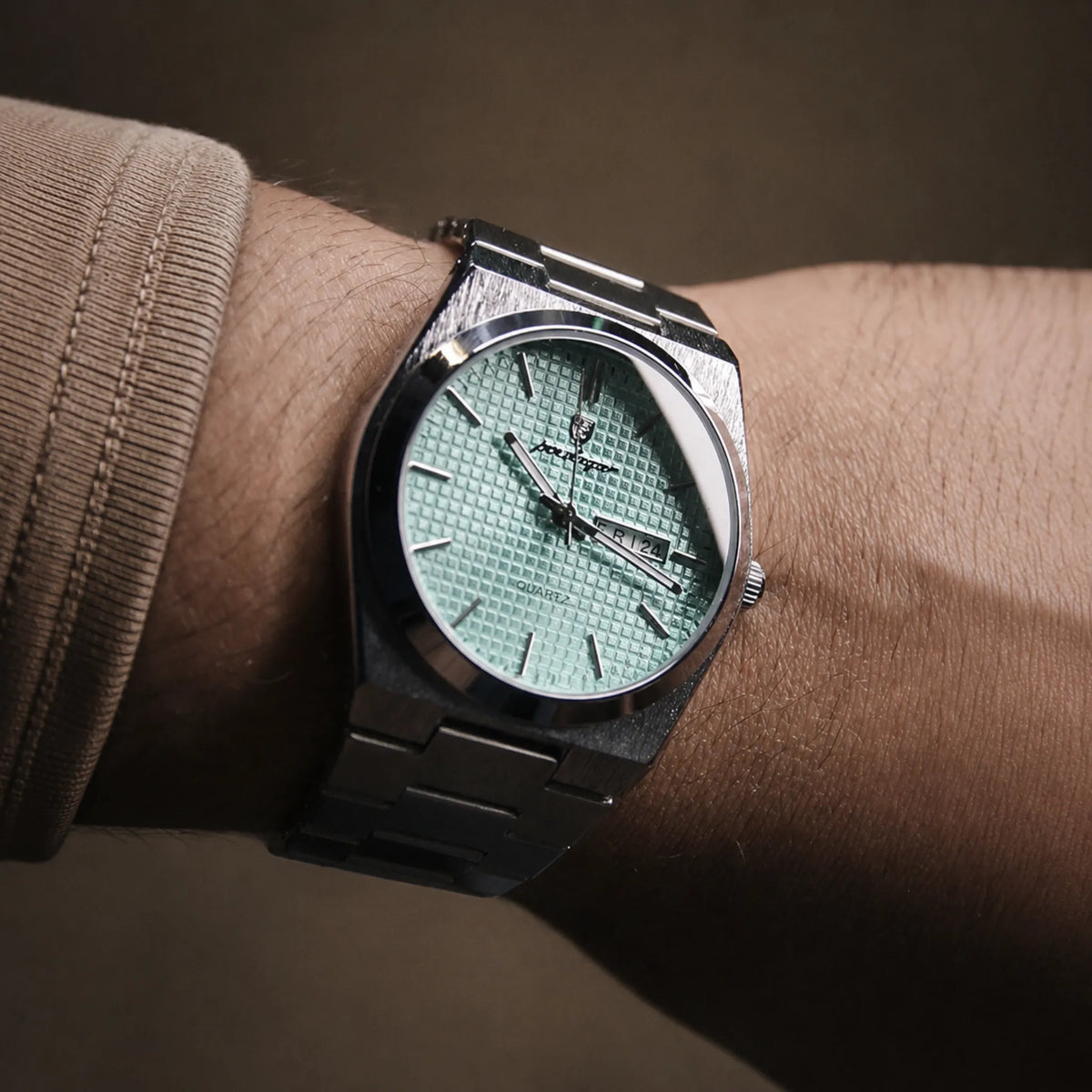 Alvero Milano Guilloche